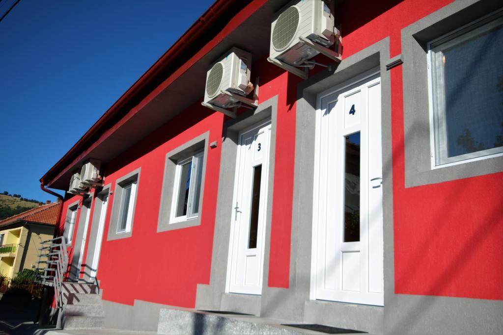Aby Sunrise Hotel Orsova Bagian luar foto