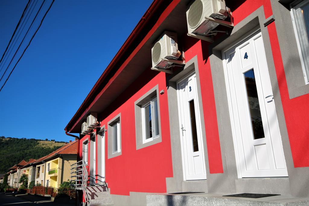 Aby Sunrise Hotel Orsova Bagian luar foto