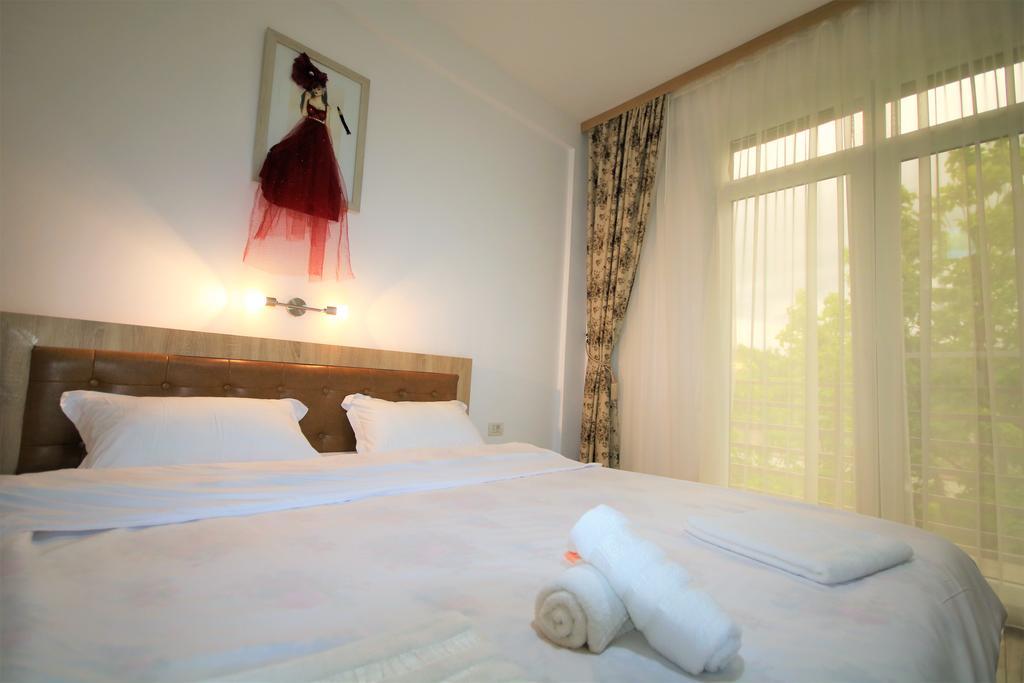 Aby Sunrise Hotel Orsova Bagian luar foto
