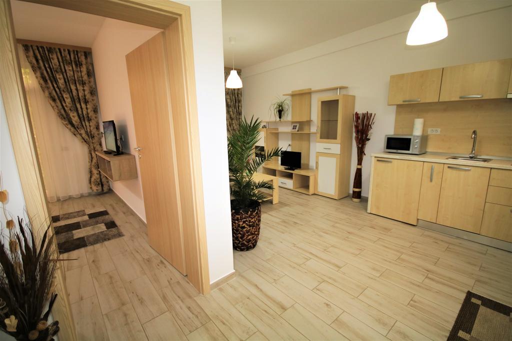 Aby Sunrise Hotel Orsova Bagian luar foto