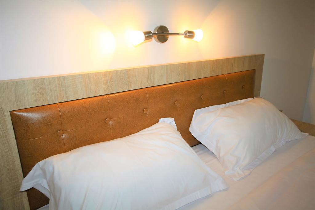 Aby Sunrise Hotel Orsova Bagian luar foto