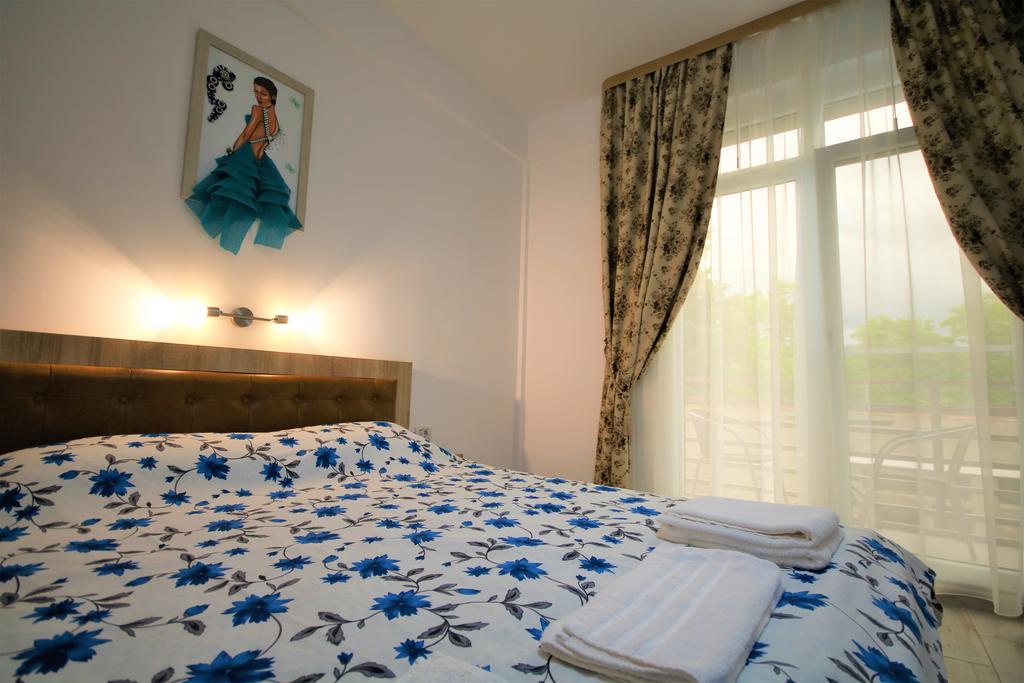Aby Sunrise Hotel Orsova Bagian luar foto