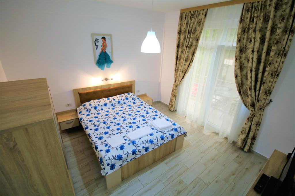 Aby Sunrise Hotel Orsova Bagian luar foto